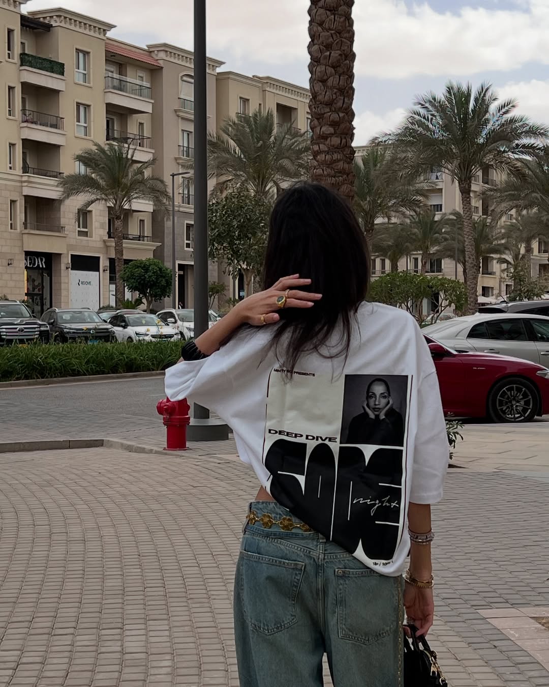 Sade Graphic Oversized Tee